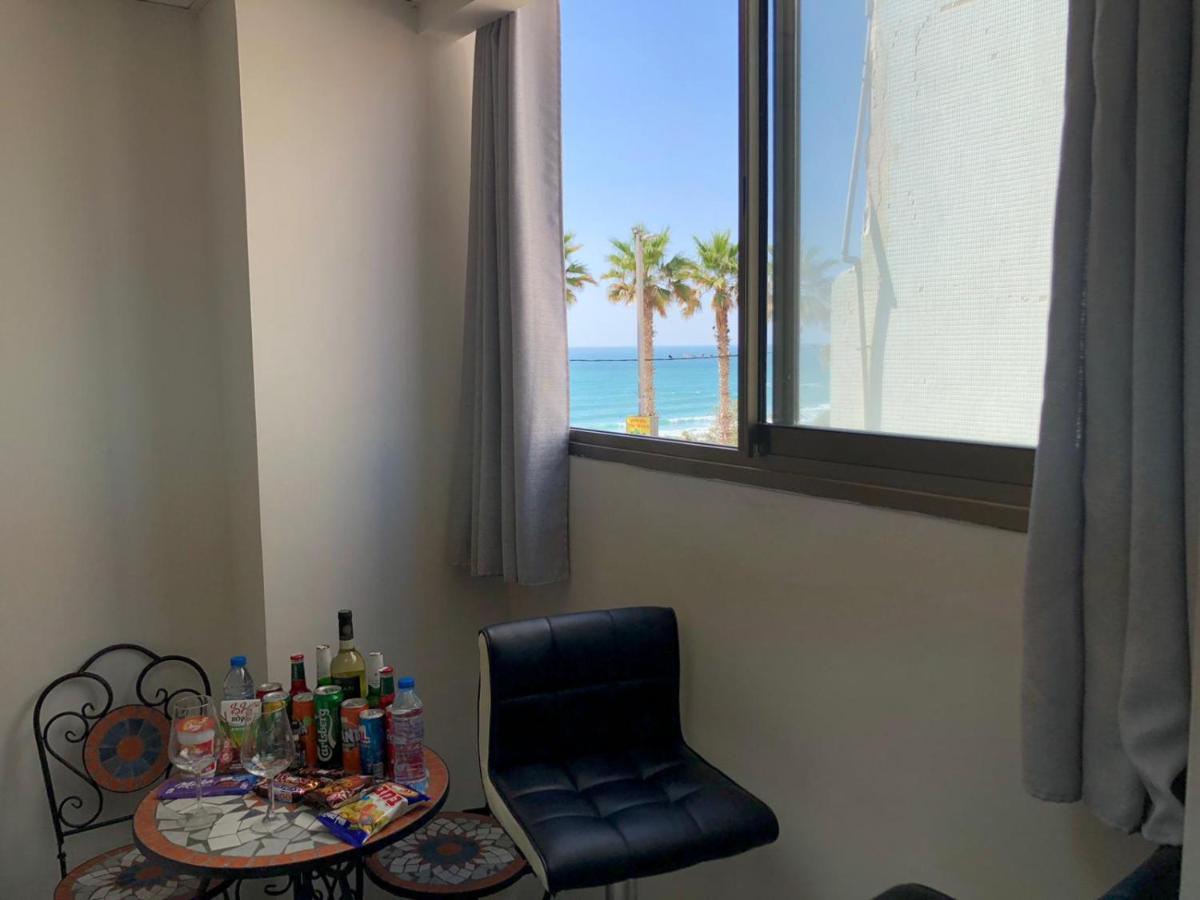 Sea Line Hotel From R&A Group Bat Yam Eksteriør billede