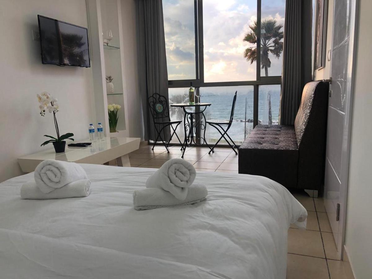 Sea Line Hotel From R&A Group Bat Yam Eksteriør billede