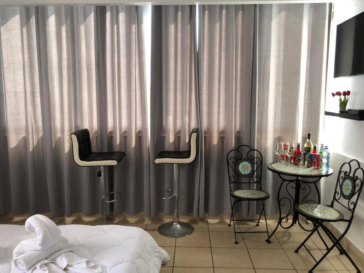 Sea Line Hotel From R&A Group Bat Yam Eksteriør billede