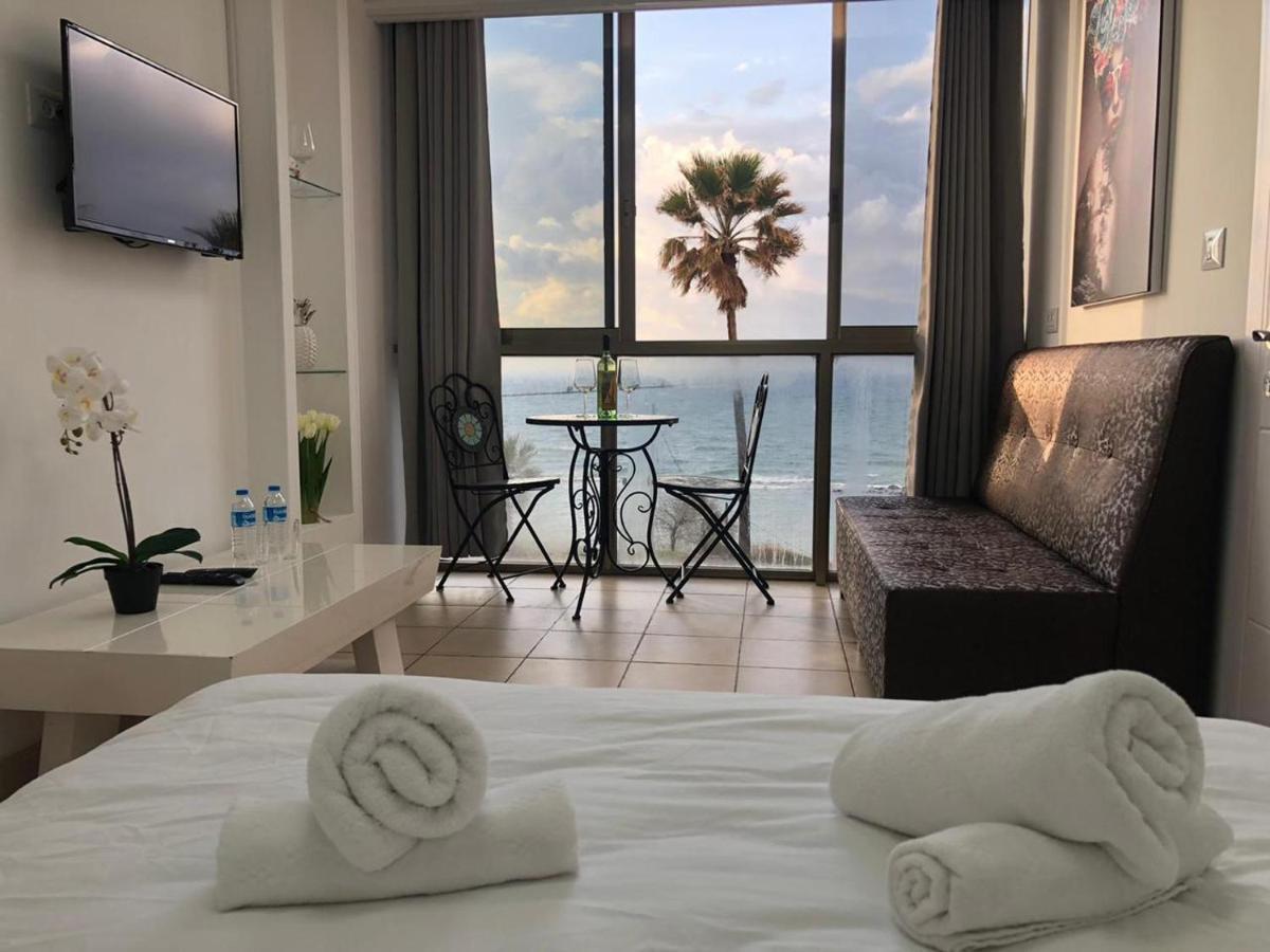 Sea Line Hotel From R&A Group Bat Yam Eksteriør billede